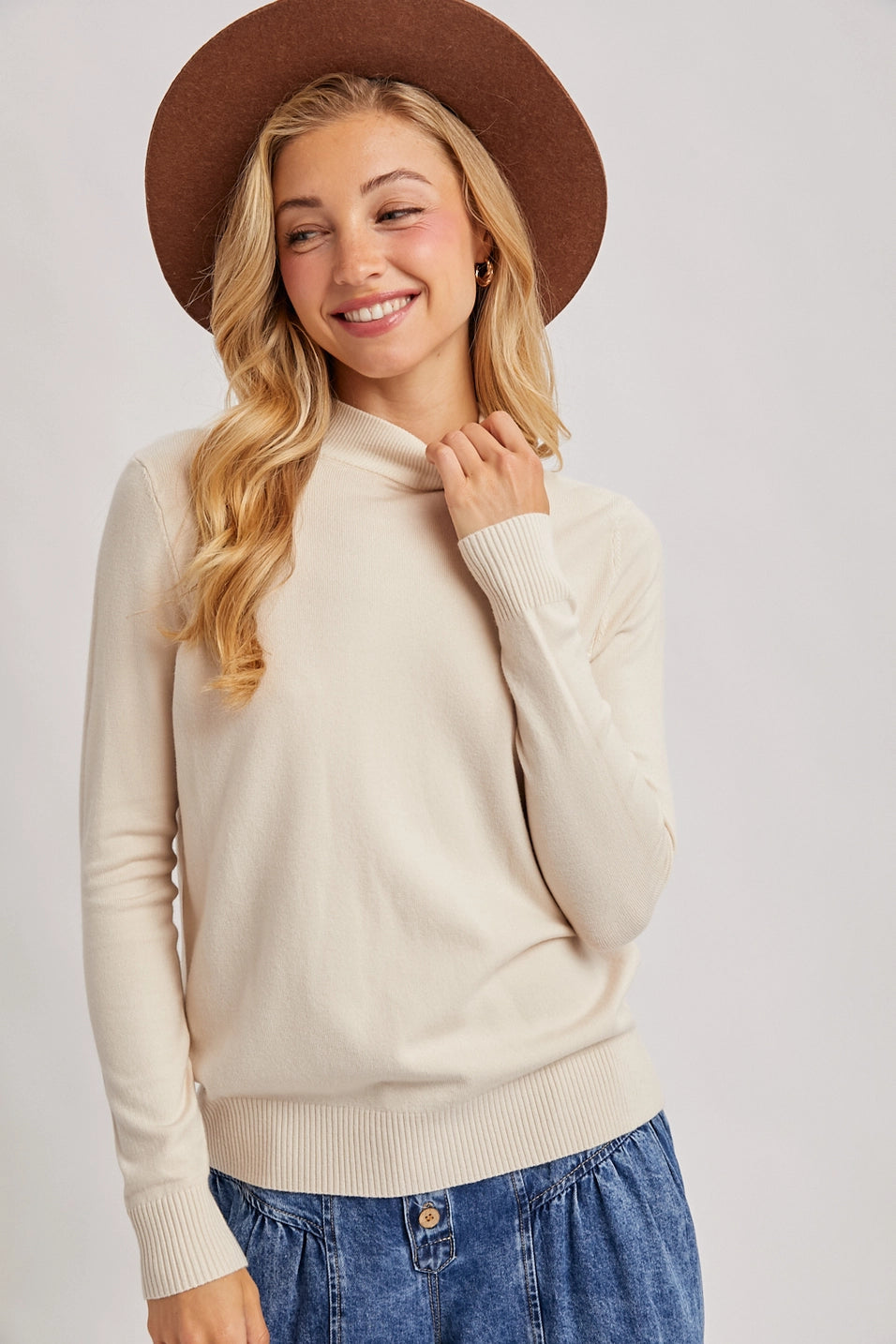 Ribbed Trim Mock Neck Knit Top