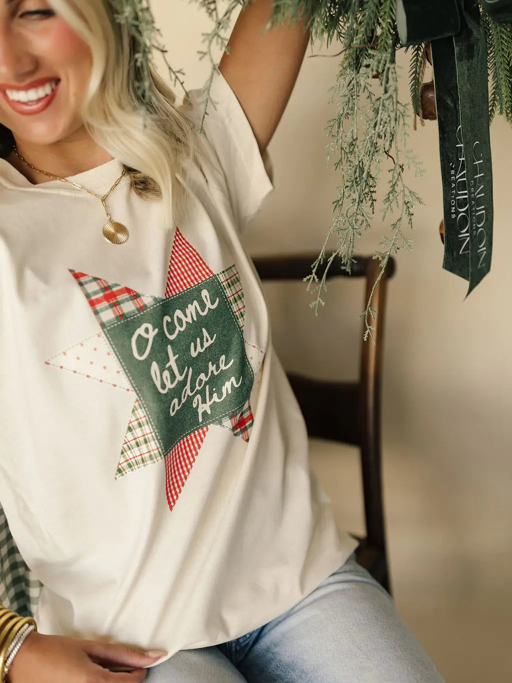 Christmas Quilt O Come Let Us Adore Him Graphic Tee