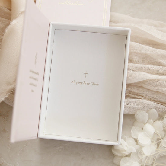 Love|Corinthians Necklace