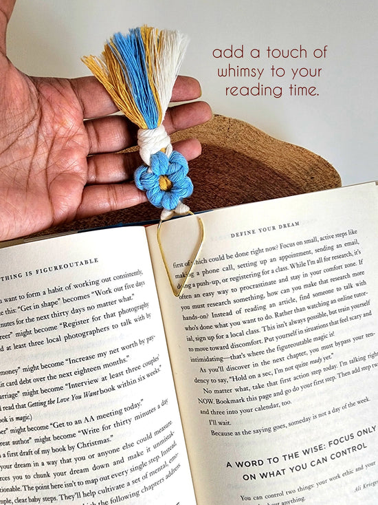 Macrame Daisy Bookmark