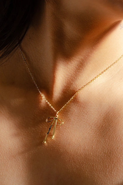 Bad to the Bow Necklace - Gold