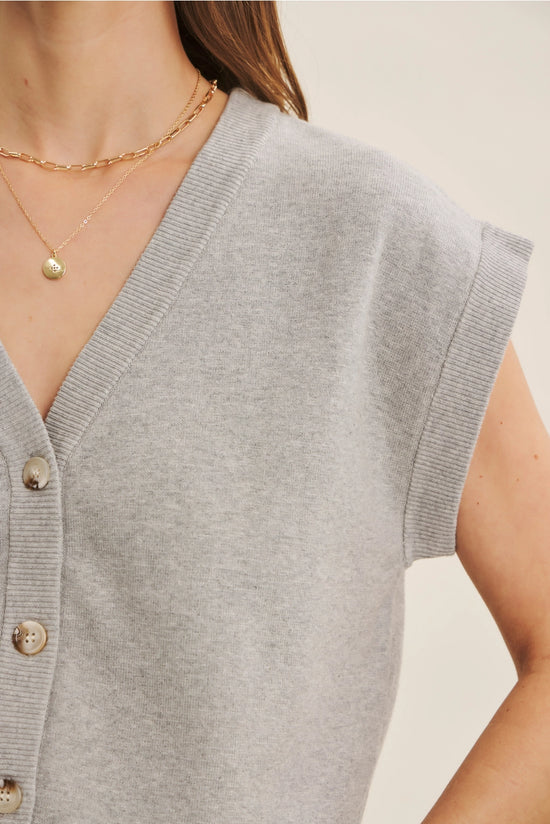 Button-Down Sweater Vest | Grey