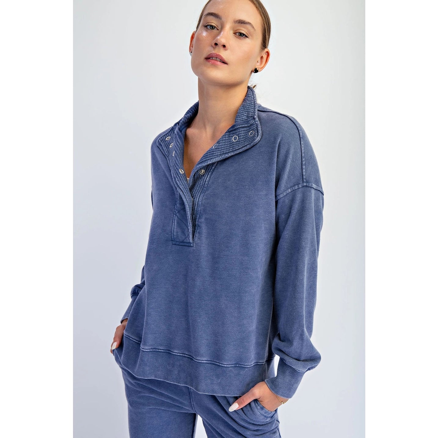 Mineral Washed Quarter Snap Pullover| Navy