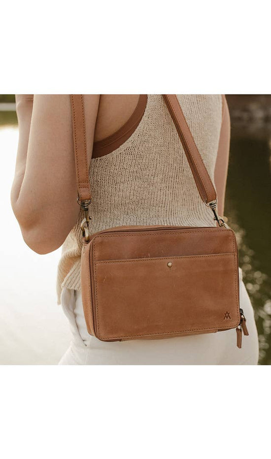 Nomad Crossbody - Classic Chestnut