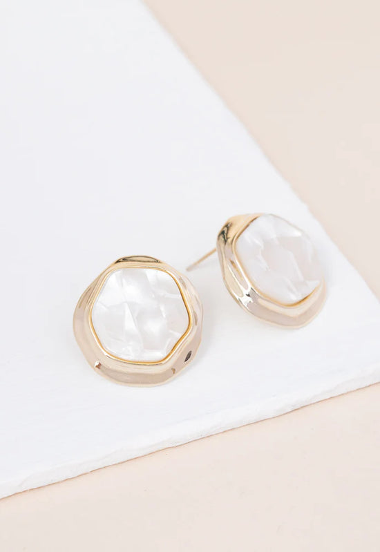 Load image into Gallery viewer, Opal Studs in Iridescent Ivory
