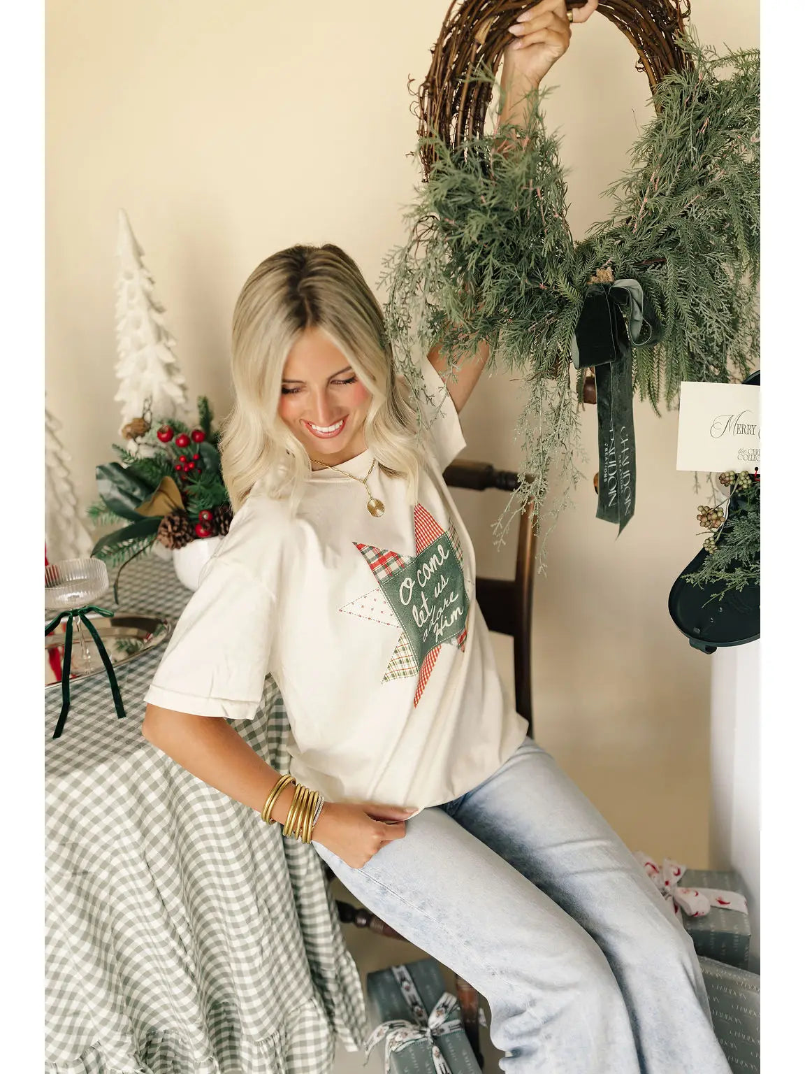 Christmas Quilt O Come Let Us Adore Him Graphic Tee