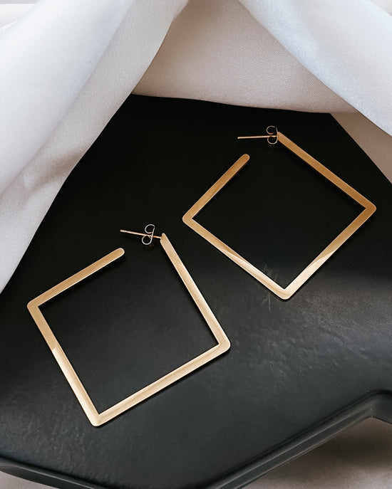 Eliora Gold Open Square Earrings