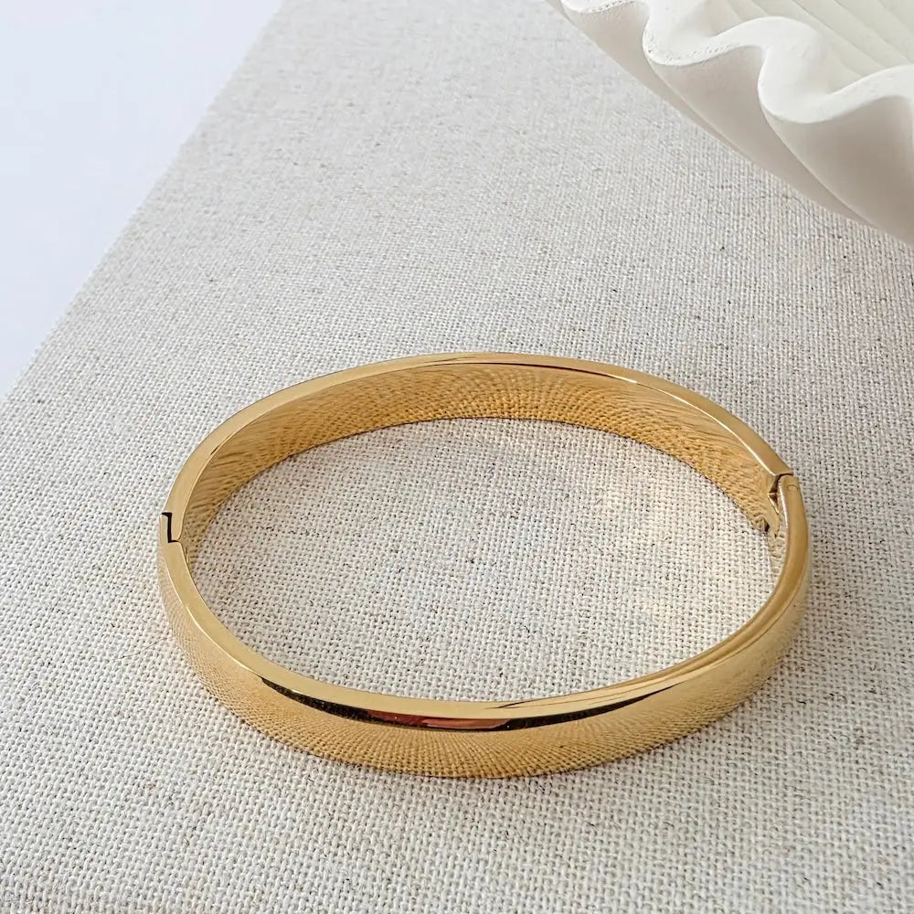 Endless Everyday Bangle