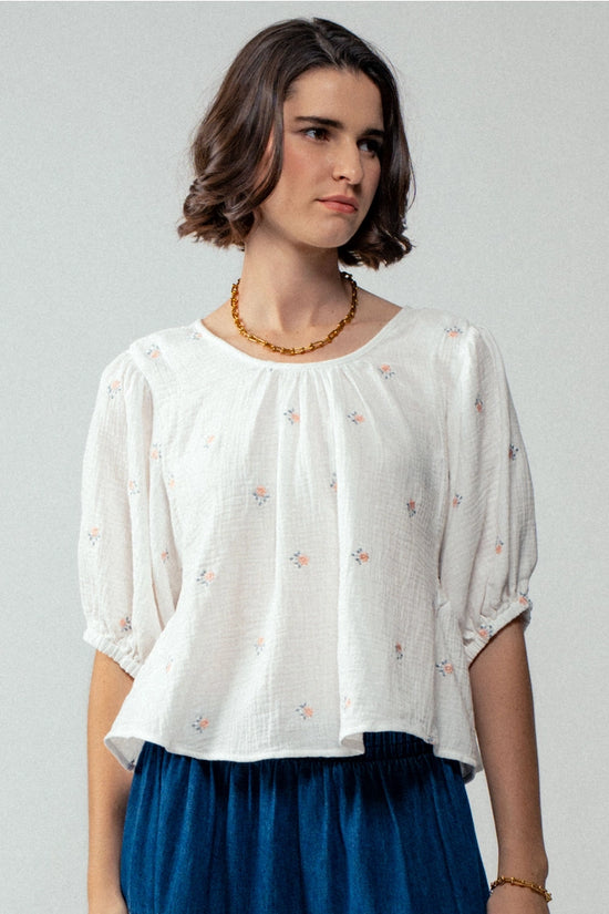 Floral Embroidered Gauze Blouse