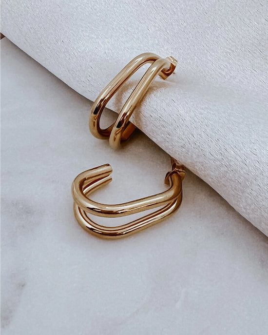 Ellis Stud Earrings - Gold