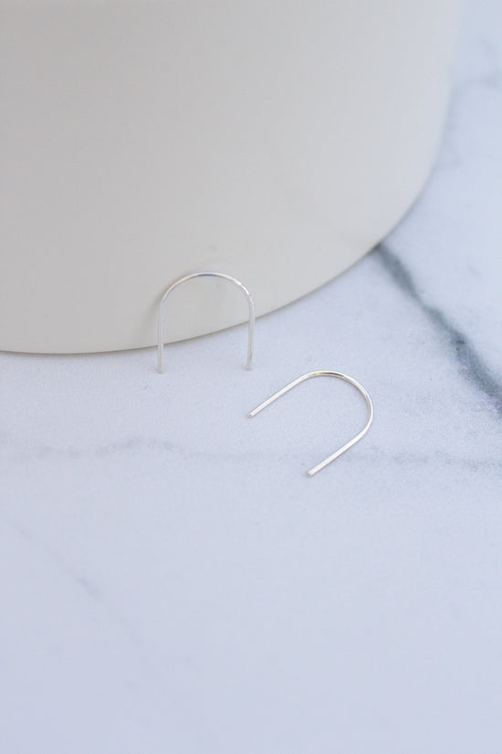 Load image into Gallery viewer, Esme Arch Earrings - Silver

