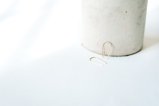 Palmer Arch Earrings - Gold