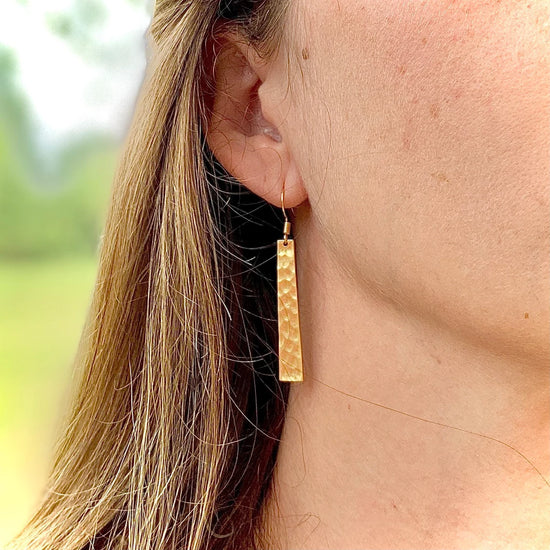 Load image into Gallery viewer, Hammered Gold Earrings

