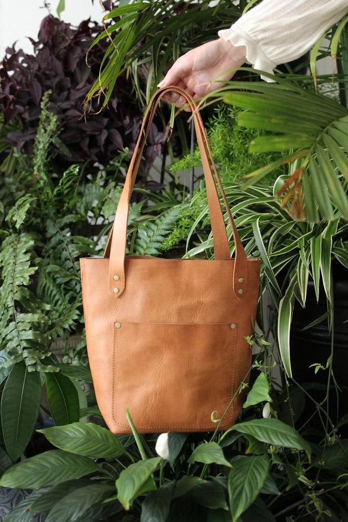 Leather Shoulder Bag - Caramel